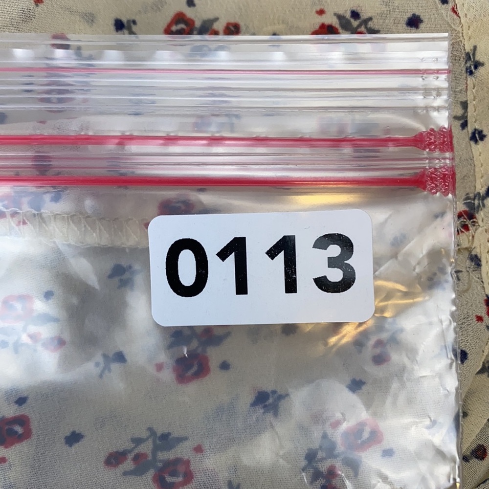 Forever 21 strappy flowing tank top size small - Picture 7 of 7